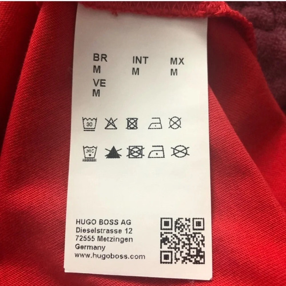 Hugo Boss Red T-shirt Size Medium - Picture 4 of 6